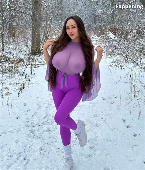 Louisa Khovanski Flashes Nude Boobs Photos Thefappening