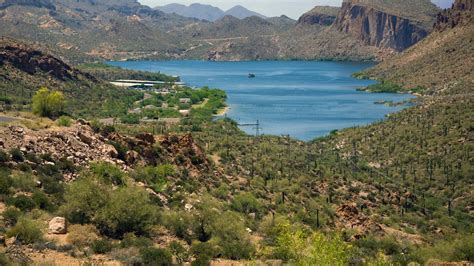 35 BEST LAKES IN ARIZONA TO SWIM FISH AND PICNIC