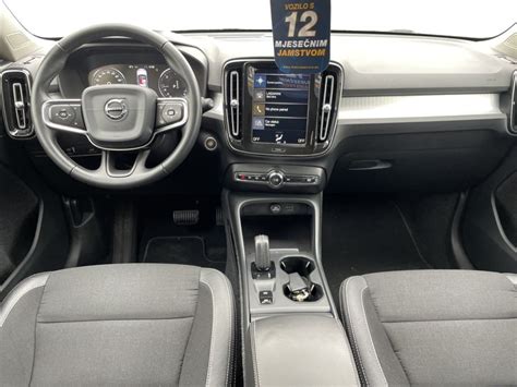 Volvo XC40 D3 MOMENTUMAutomatik360 KAMERAVIRTUAL KOKPIT 2019 God