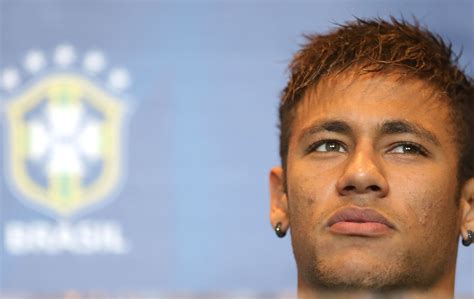 Neymar Diz Que Superou D Vidas E Que N O Liga Para Protagonismo