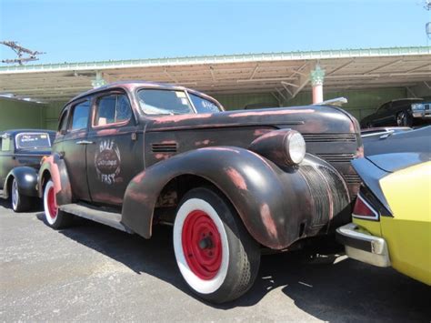 1939 PONTIAC SILVER STREAK Stock # 349K-408 visit www.karbuds.com for ...