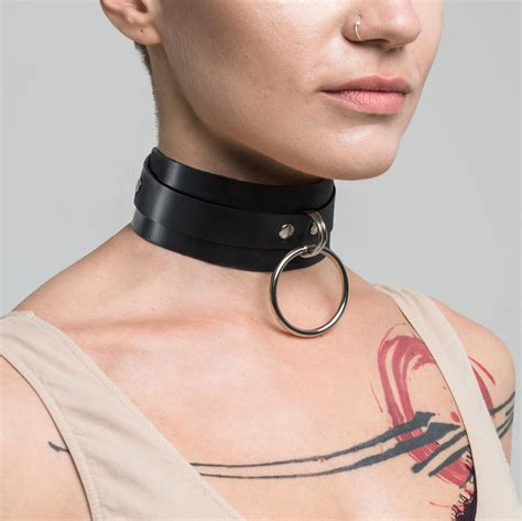 Bdsm Kragen Schwarzes Leder Submissives Halsband Etsy