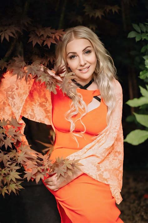 Beautiful Yuliia Y O From Nice With Blonde Hair Id Ladadate