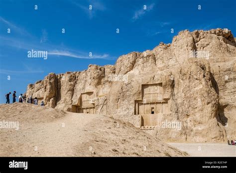 Naqsh e rustam hi-res stock photography and images - Alamy