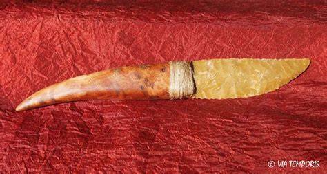 Prehistory Flint Knife With Wooden Handle Via Temporis Repro