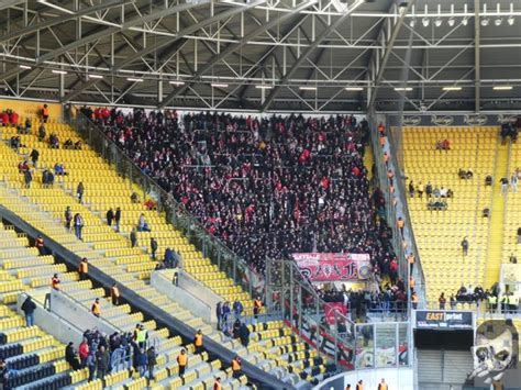 Fotos Galerie G Stefans Dynamo Dresden Hallescher Fc