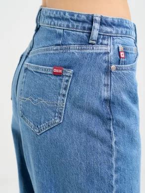 Jeansy Damskie Mom Jeans Marmurkowe Niebieskie Ria 244 KOLOR