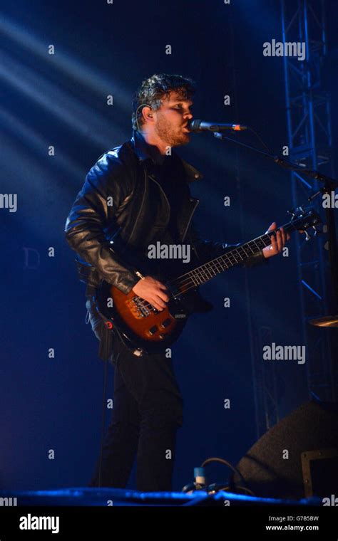 Royal Blood Mike Kerr Hi Res Stock Photography And Images Alamy