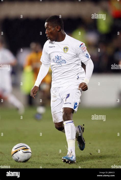 MAX GRADEL LEEDS UNITED FC LEEDS UNITED FC KC STADIUM HULL ENGLAND 01 ...