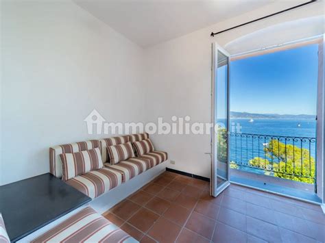 Sale Apartment In Villa In Lungomare Raffaele Rossetti Santa