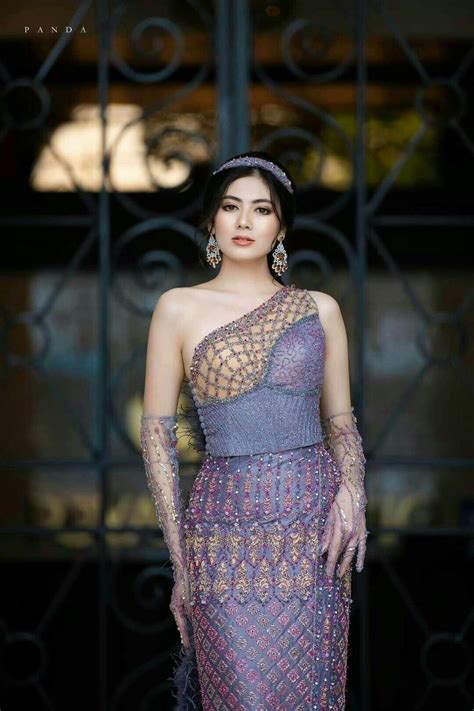 Shwe Tha Mee Actress Myanmar Dress Design Traditional Dresses