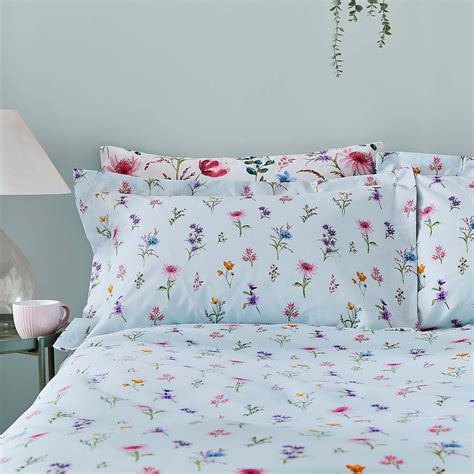 Foxley Ditsy Oxford Pillowcase Dunelm