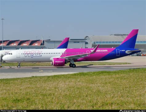 G Wukr Wizz Air Uk Airbus A Nx Photo By Terry Figg Id