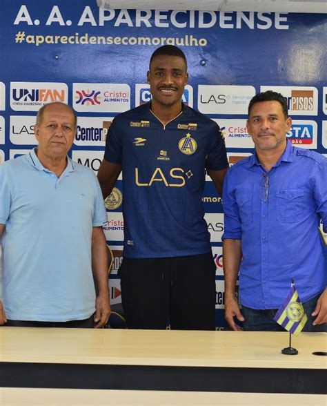 Aparecidense Contrata Zagueiro Que Estava Atuando No Futebol Do Rio De