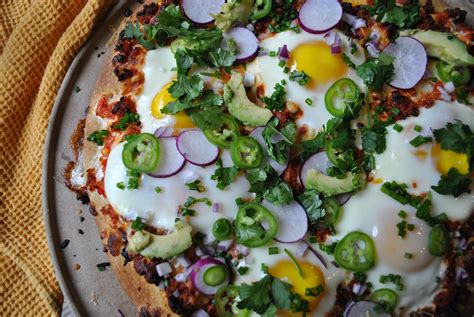 Chorizo Egg Breakfast Pizza With Images Egg Pizza Breakfast