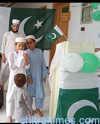 Chitraltimes Madrasa Yom Azadi Taqreeb Chitral Times