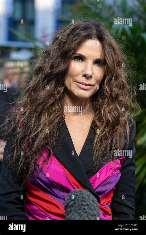 Sandra Bullock 2022 Hair 
