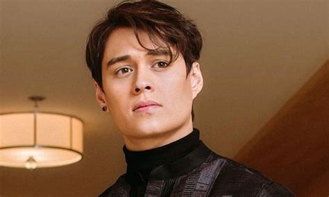 Enrique Gil Bio: Age, Family, Height, Wife, Net Worth