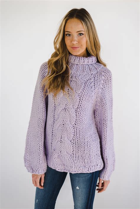 THE CHUNKY CABLE KNIT SWEATER IN LILAC