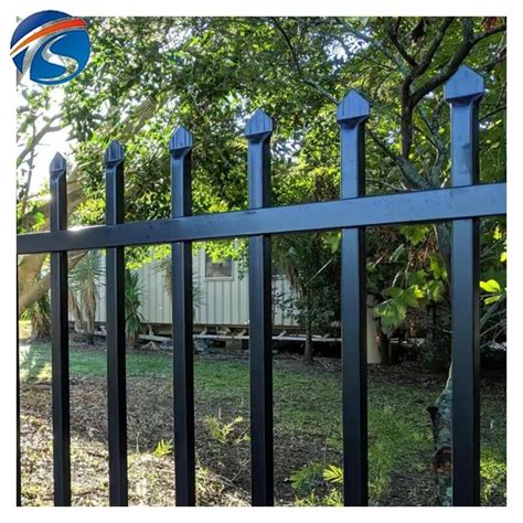 M M Steel Fence Black Galvanized Metal Fence Panels Outdoors