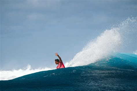 Paris 2024 at Teahupoo: Olympic surfers set for medals stage