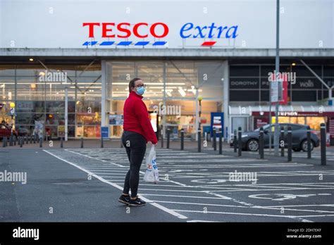 Tesco Springburn Glasgow Banque De Photographies Et Dimages Haute