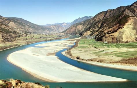 The First Bend Of The Yangtze River Destination Lijiang