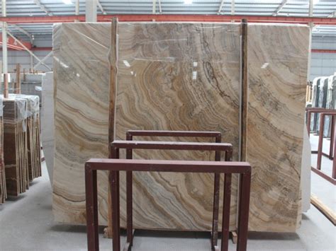 WHITE WOODEN ONYX Onyx in Slabs Tiles