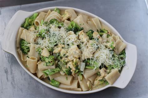 Kitchen Simmer Broccoli Chicken Mac And Cheese