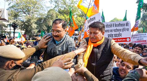 Delhi Excise Policy Bjp Stages Protest At Aam Aadmi Party Office