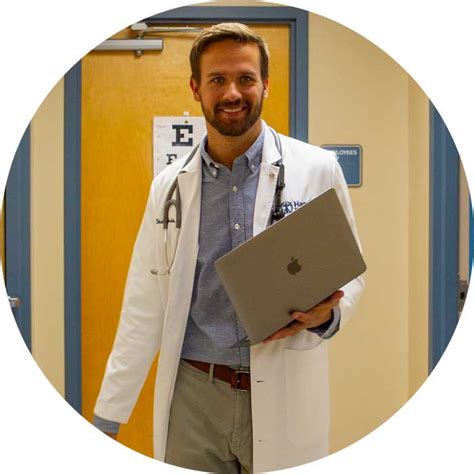 Dr Dustin Johnston Joins Hamilton Physician Group Primary Care