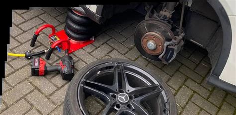 Mobile Tyre Fitting Hackney 24hr Tyre Fitter Hackney