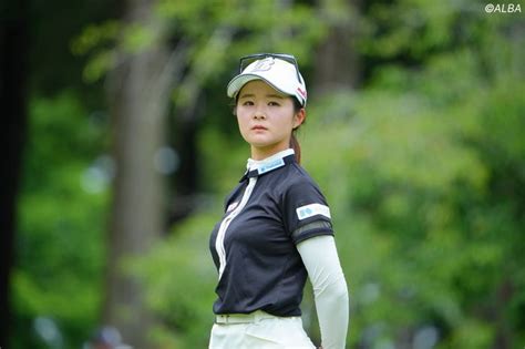 ＜中間速報＞川崎春花が単独首位 山下美夢有、河本結、佐久間朱莉1差追走 ゴルフ総合サイト Alba Net