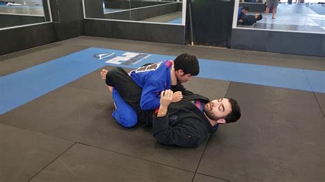 Bjj Basics Cross Choke From Closed Guard Youtube