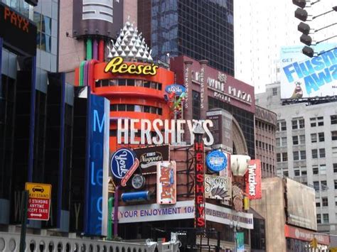 Hersheys Times Square New York City Ny Hours Address Specialty