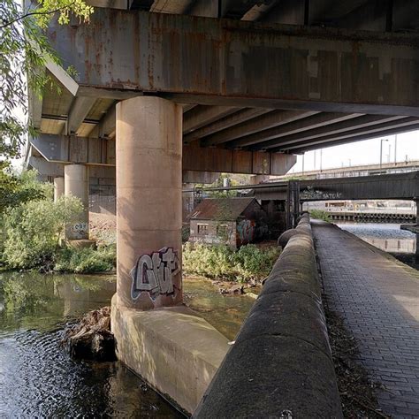 River Motorway Canal A J Paxton Cc By Sa Geograph Britain