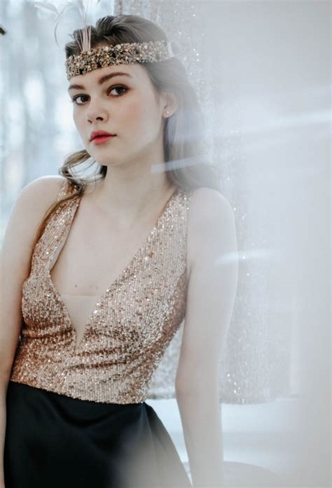 ВЕЧЕРНИЕ ПЛАТЬЯ > Вечернее платье "Свити" купить в интернет-магазине