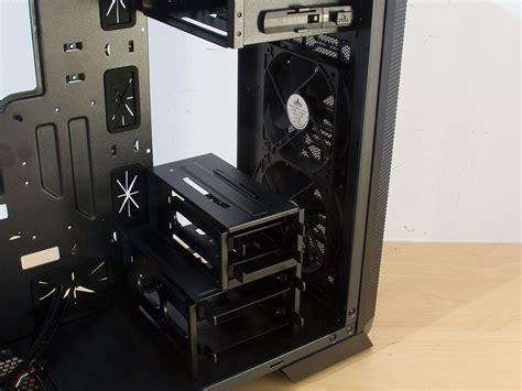 Aerocool Aero-1000 Review - A Closer Look - Inside | TechPowerUp