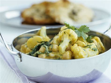 Curry Mit Kichererbsen Und Blumenkohl Rezept Eat Smarter