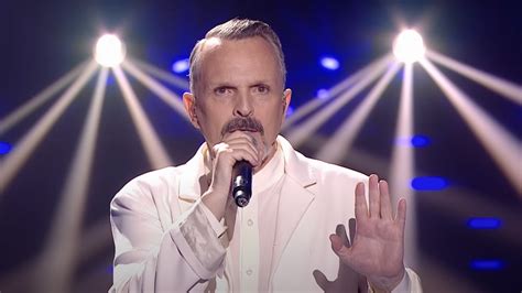 Miguel Bosé hace historia en Cover Night y sube al escenario 8 años