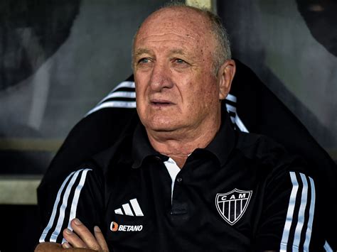 Galo Define 4 Nomes Para Substituir Felipão