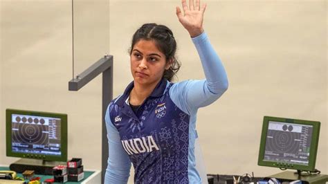 Who Is Manu Bhaker Know Everything About India S First Medal Winner