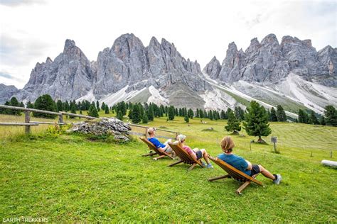 15 Epic Day Hikes In The Dolomites Ranked Earth Trekkers