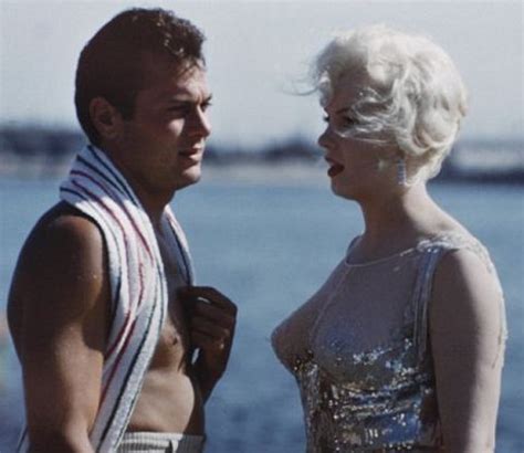 Some Like It Hot Classic Movies Photo 15798683 Fanpop