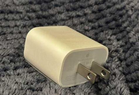 Блок питания Apple USB-C 20W оригинал | Festima.Ru - Мониторинг объявлений