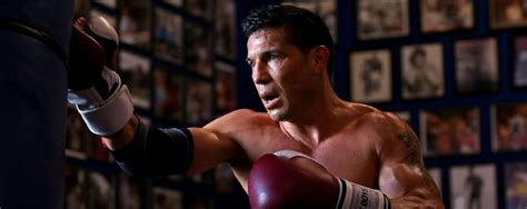 Boxer Sergio Martinez announces retirement