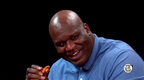 Big Shaq With Them Hot Wings Youtube