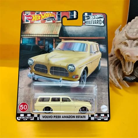 Hot Wheels PREMIUM Volvo P220 Amazon Estate Gbuy
