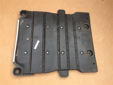 Prima pagină / VOLKSWAGEN VW / Passat Alltrack / Scut protectie motor ...