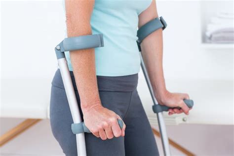 Exercising with a Broken Leg | Livestrong.com